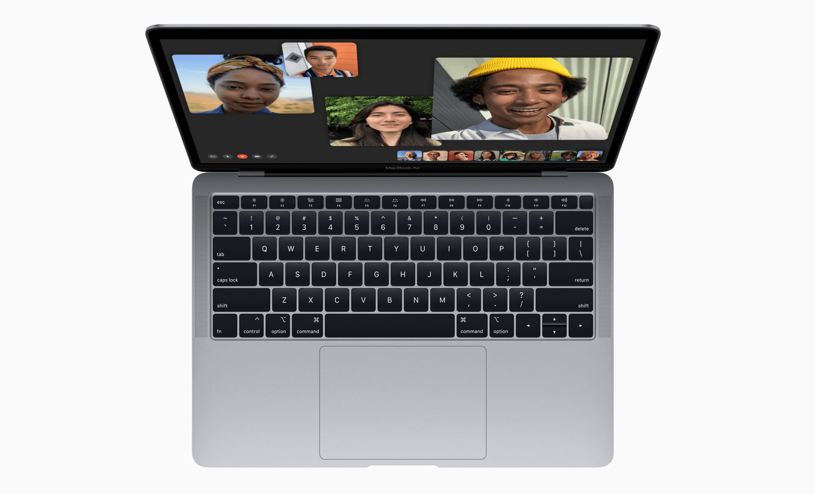 2019 款 MacBook Air 固态硬盘速度比上代慢 35%